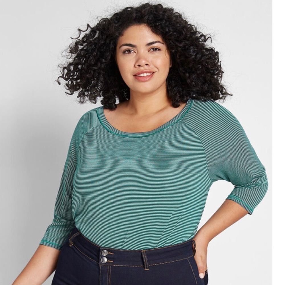 Bateau So Beautiful 3/4 Sleeve Top in Green Stripe